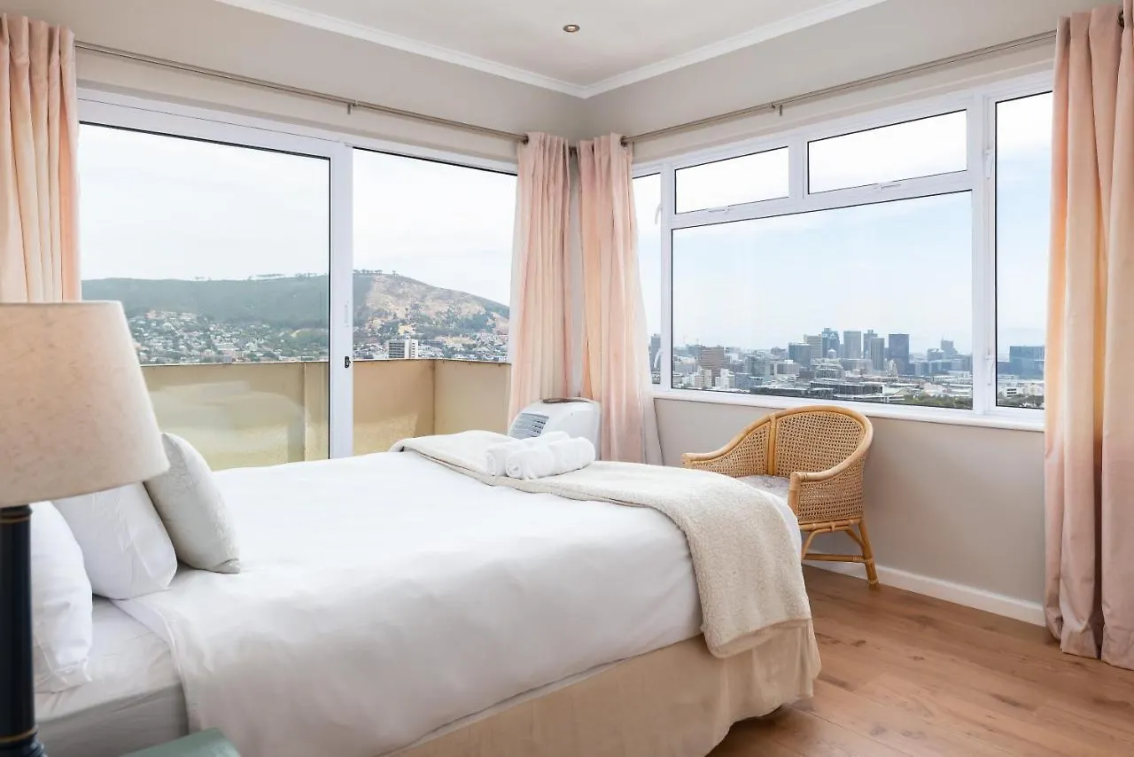 Colli Court 7 Apartment Cape Town
