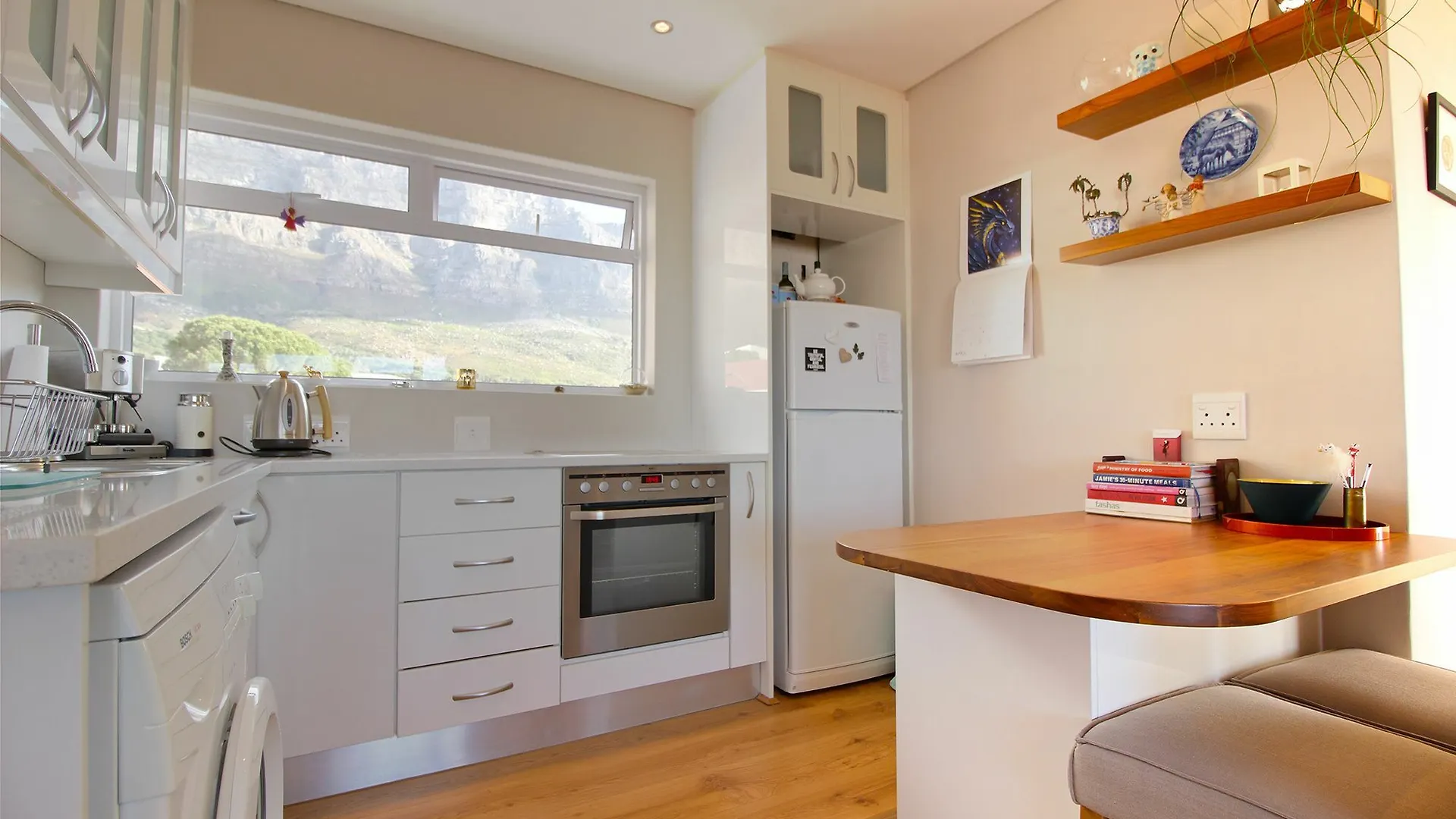 Colli Court 7 Apartment Cape Town