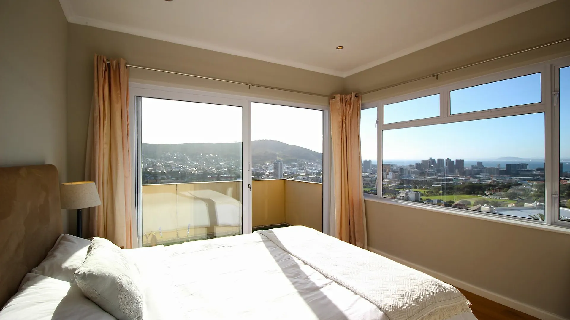 Colli Court 7 Apartment Cape Town